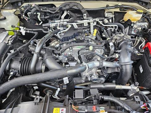 New 2025 Ford Bronco Big Bend image 17