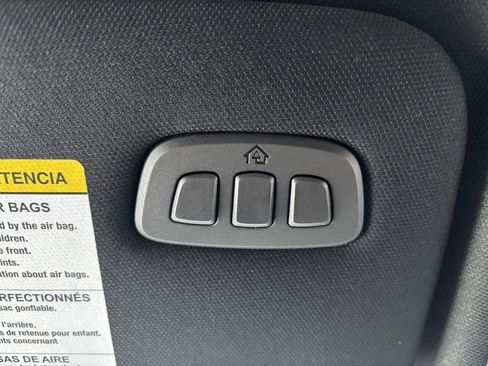 New 2026 Ford Explorer ST-Line w/ ST-Line Street Pack image 32