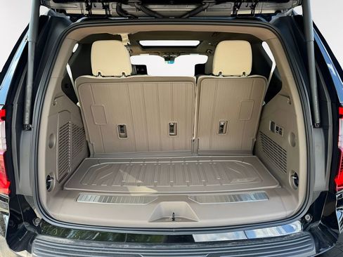 New 2026 GMC Yukon Denali AWD/4WD image 6