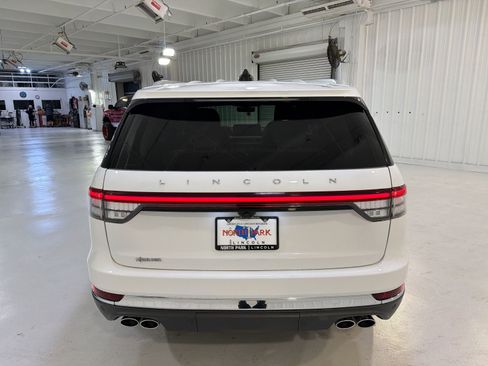 New 2026 Lincoln Aviator 2WD image 28