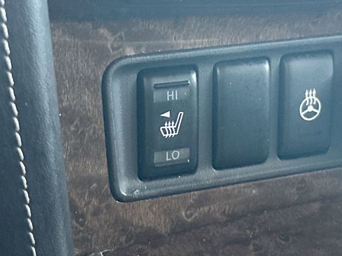 Used 2017 INFINITI QX80 2WD image 30