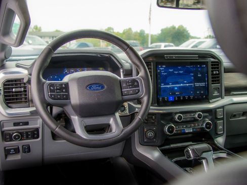 Certified 2025 Ford F150 Lariat w/ Equipment Group 501A Mid AWD/4WD image 6