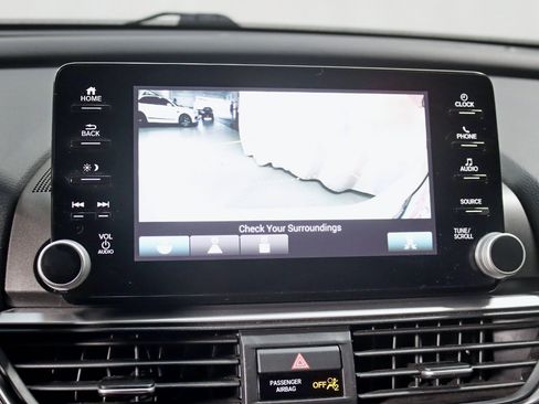 Used 2019 Honda Accord Sport image 17