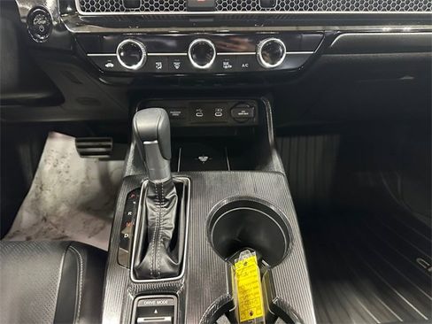 Used 2025 Honda Civic Sport image 11