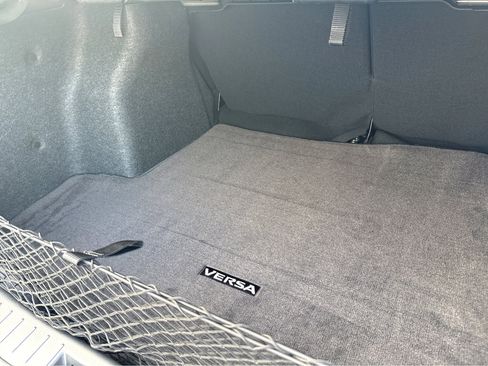 Used 2025 Nissan Versa SR w/ Trunk Package image 29