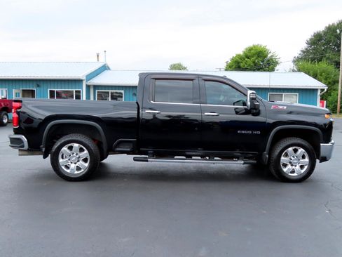 Used 2020 Chevrolet Silverado 2500 LTZ image 7