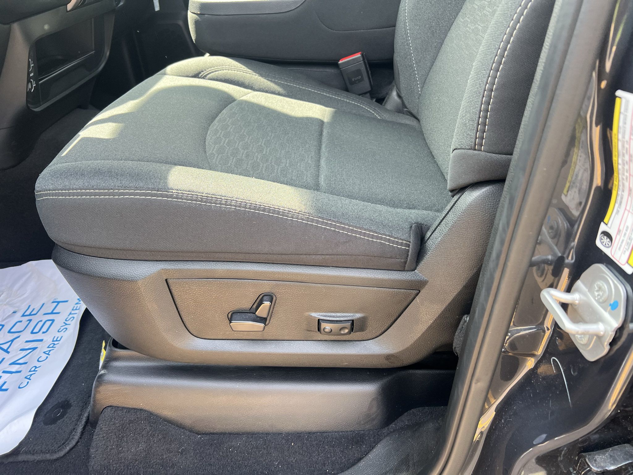 Certified 2026 RAM 2500 Big Horn AWD/4WD image 21