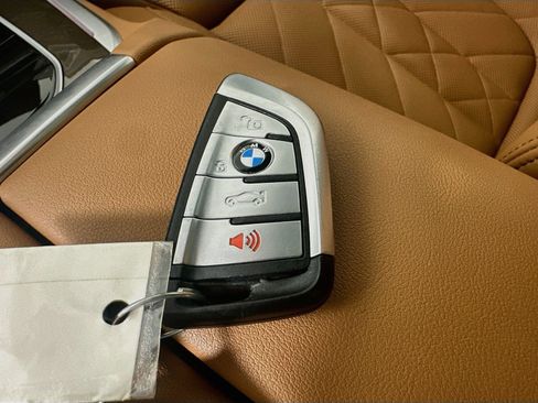 Used 2023 BMW X5 xDrive40i w/ Premium Package AWD/4WD image 30