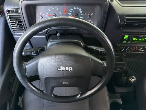 Used 2006 Jeep Wrangler X AWD/4WD image 15