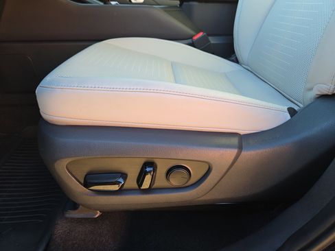 Used 2024 Lexus TX 350 AWD image 17