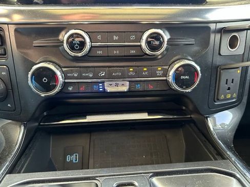 Used 2022 Ford F150 Lariat w/ Equipment Group 502A High AWD/4WD image 21