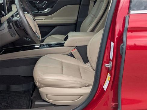 Used 2020 Lincoln Corsair Reserve image 17