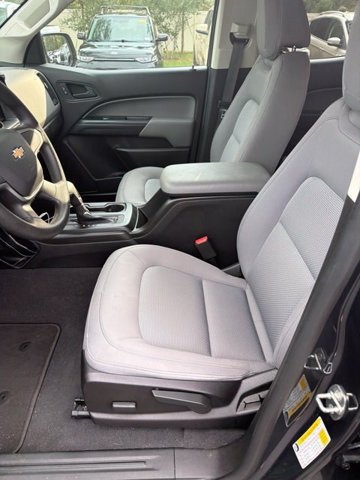 Used 2020 Chevrolet Colorado W/T w/ WT Convenience Package RWD image 6