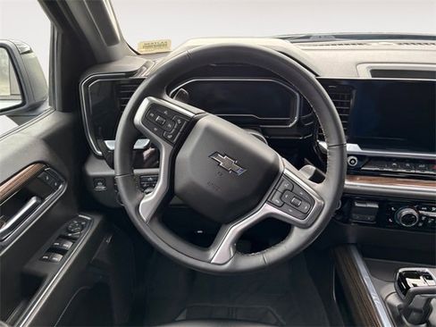Used 2024 Chevrolet Silverado 1500 RST image 12