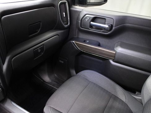 Used 2021 Chevrolet Silverado 1500 RST w/ Convenience Package II AWD/4WD image 24