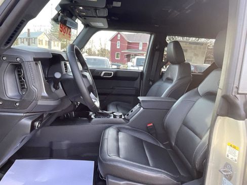 New 2025 Ford Bronco Badlands AWD/4WD image 13