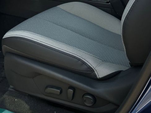 New 2026 Subaru Forester Premium image 29