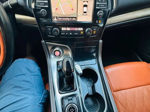 Used 2020 Nissan Maxima Platinum w/ Reserve Package FWD image 18