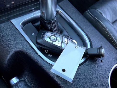 Used 2022 Ford Mustang Premium image 25