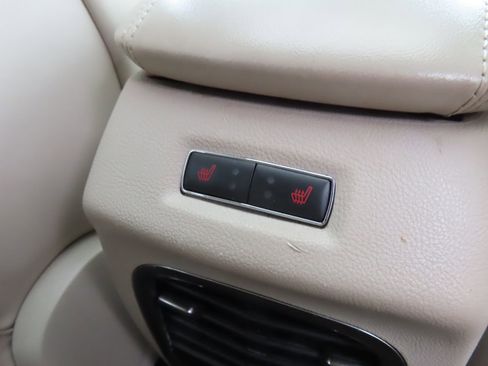 Used 2019 Lincoln MKC Select w/ Select Plus Package image 36