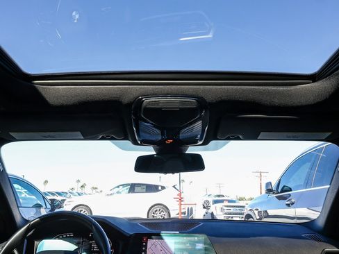 Used 2022 BMW 330i 330i w/ Premium Package 2 image 18