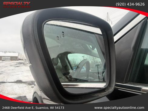 Used 2021 Ford Escape Titanium image 11