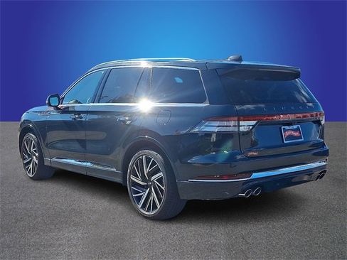 New 2025 Lincoln Aviator Black Label image 4