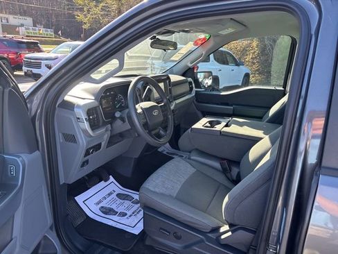 Used 2023 Ford F150 XLT image 13