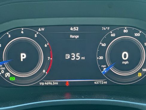 Certified 2022 Volkswagen Atlas Cross Sport SE FWD image 27