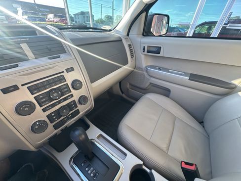 Used 2012 Ford Escape XLT image 14