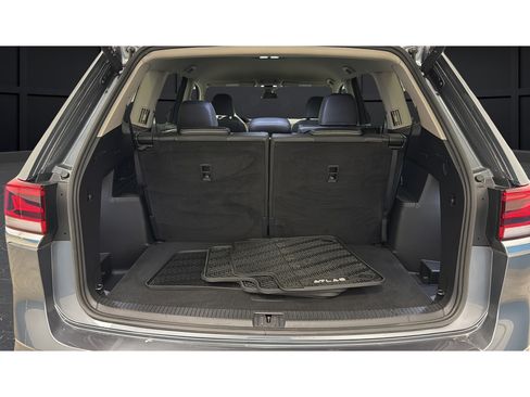 Used 2025 Volkswagen Atlas SE w/ Black Wheel Package AWD/4WD image 27