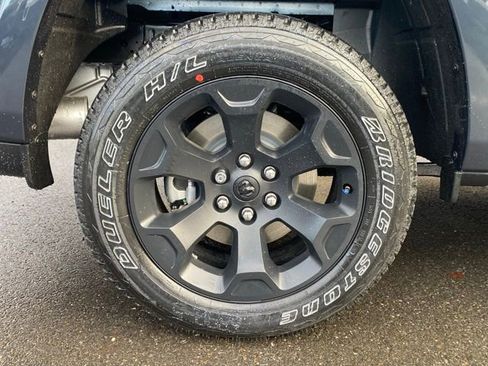 New 2026 RAM 1500 4x4 Crew Cab image 18