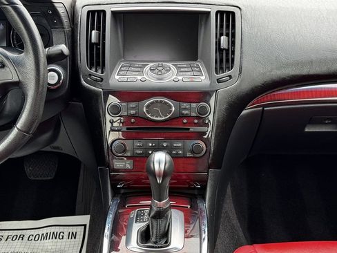 Used 2010 INFINITI G37 Anniversary Edition image 36