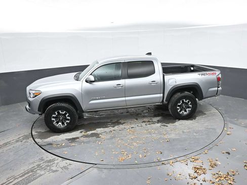 Used 2023 Toyota Tacoma TRD Off-Road image 27