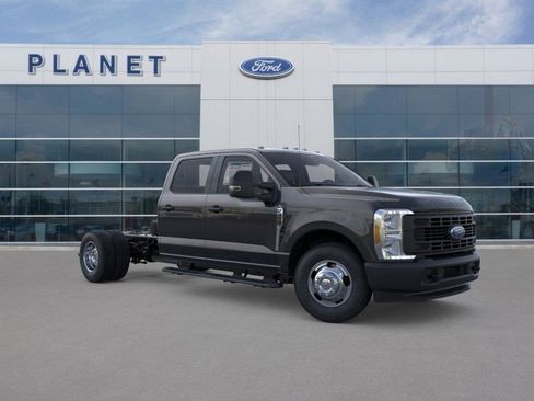New 2026 Ford F350 XL image 9