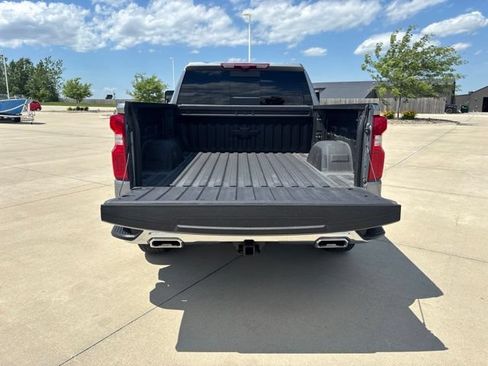 Used 2024 Chevrolet Silverado 1500 LTZ w/ LTZ Premium Package AWD/4WD image 31