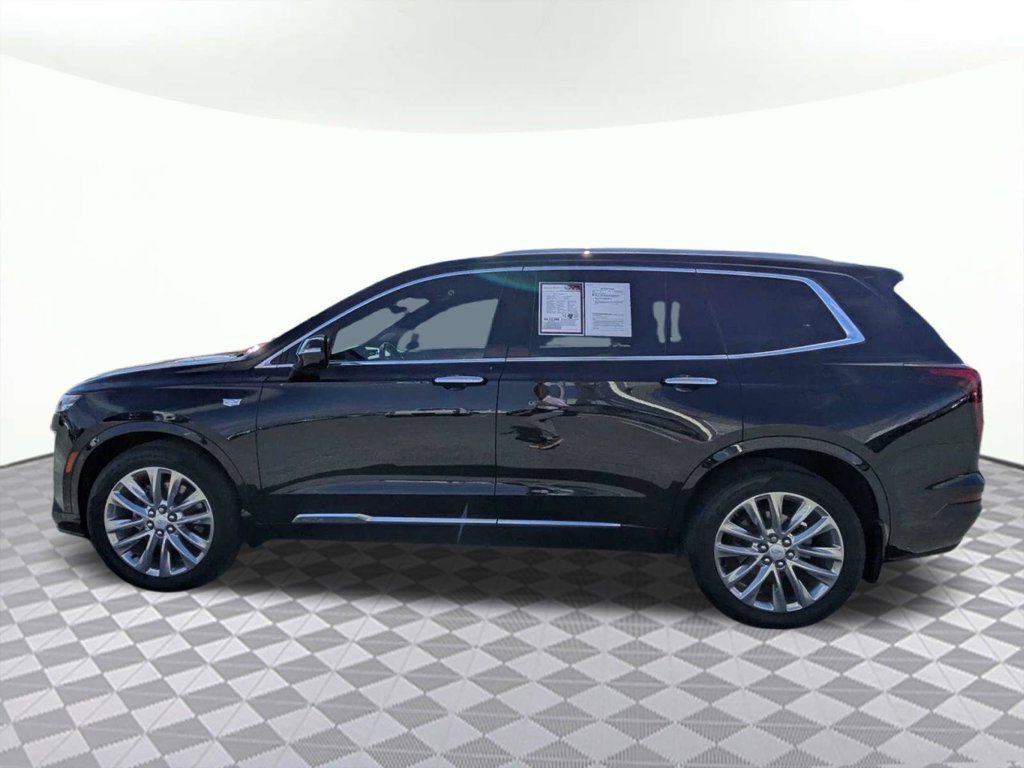 Used 2021 Cadillac XT6 Premium Luxury FWD image 6