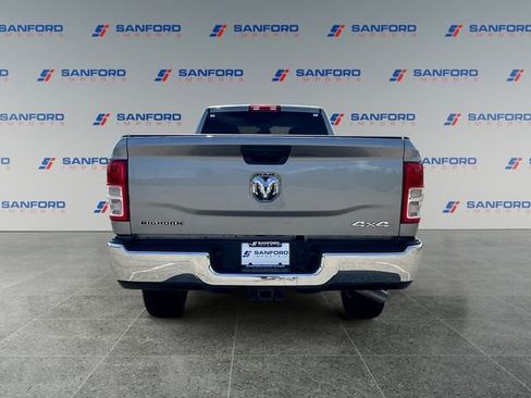 Used 2024 RAM 2500 Big Horn AWD/4WD image 4