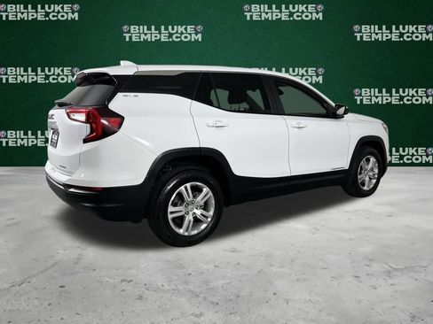 Used 2024 GMC Terrain SLE image 6