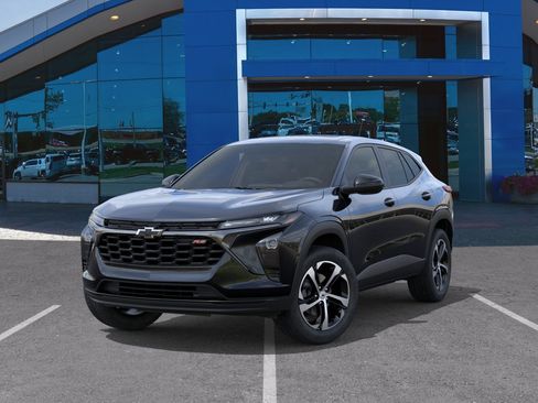 New 2026 Chevrolet Trax RS w/ Sunroof Package FWD image 33