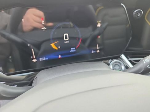 New 2026 Chevrolet Trax ACTIV w/ Sunroof Package image 21