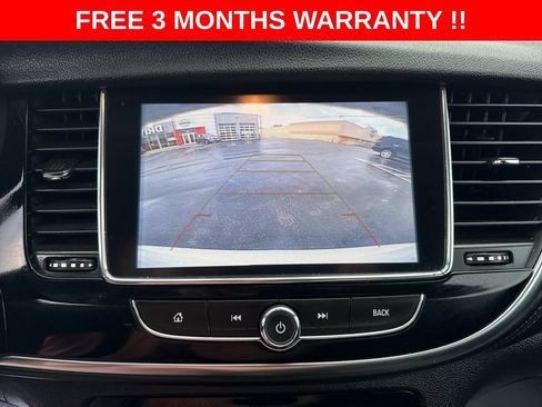 Used 2018 Buick Encore Preferred AWD/4WD image 18