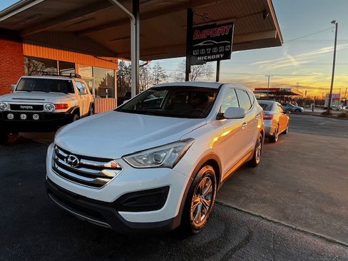 Used 2014 Hyundai Santa Fe Sport image 4