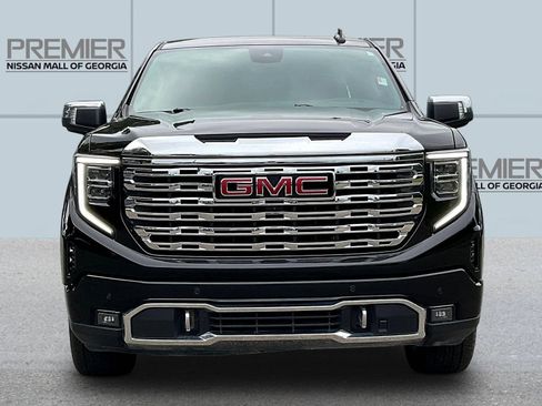 Used 2023 GMC Sierra 1500 Denali AWD/4WD image 2