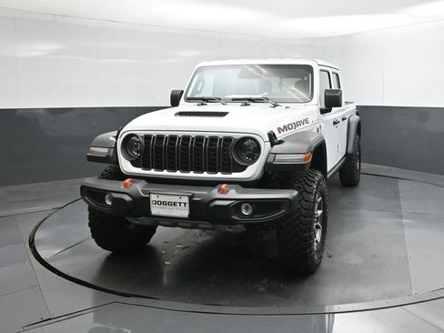 New 2026 Jeep Gladiator Mojave AWD/4WD image 22