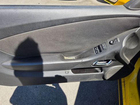Used 2013 Chevrolet Camaro LT RWD image 6