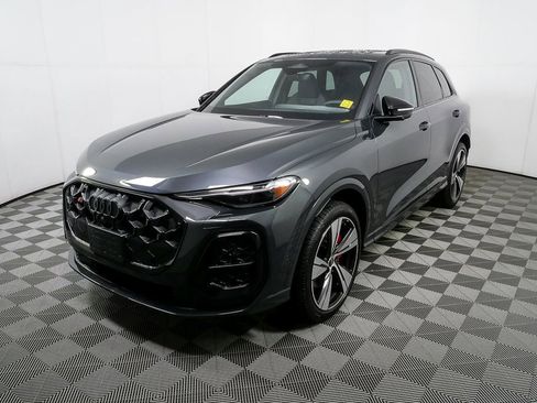 New 2025 Audi SQ5 Premium Plus image 27