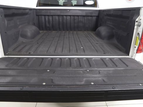 Used 2021 Toyota Tundra SR5 w/ SR5 Leather Package AWD/4WD image 47