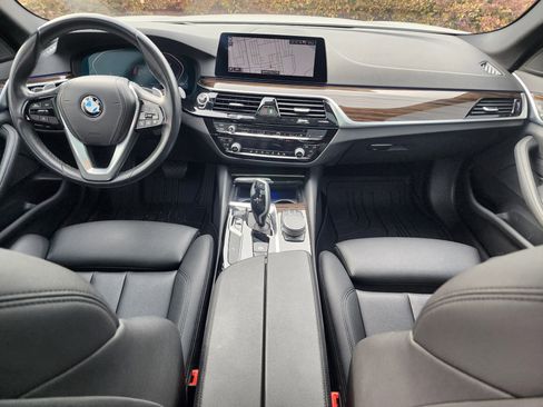 Used 2020 BMW 530i image 17