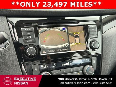 Certified 2022 Nissan Rogue Sport SL w/ Premium Package image 18